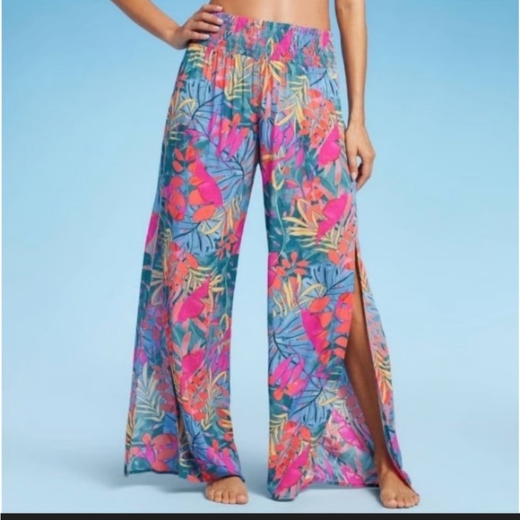 Kona Sol Pants - Kona Sol Tropical Print Wide-Leg Pants with slit